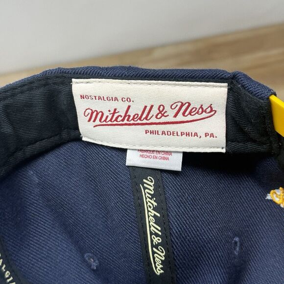 Golden State Warriors Mitchell & Ness NBA Snapback Hat Cap 3D Logo Navy Yellow - Picture 8 of 11